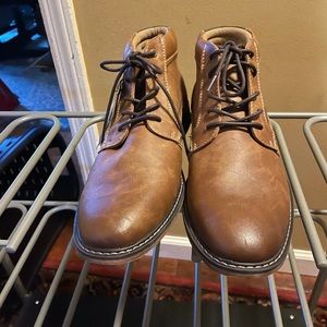 Chukka Boots NWT 9.5